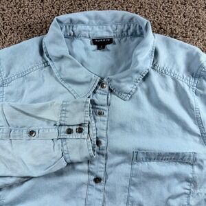 Torrid Women Light Blue casual Button Down Shirt Size 2x Long Sleeve Pocket plus